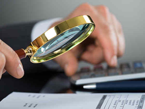 Solicitor Advocate in Scotland, who can defend allegations of Carousel Fraud.